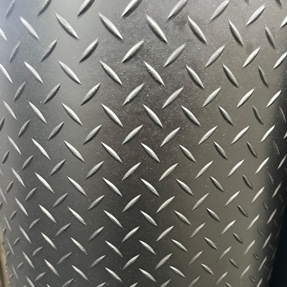 Rubber Flooring Checker Pattern Anti-Slip Extra Thick Shock Absorbing Matting (8mm Thick)