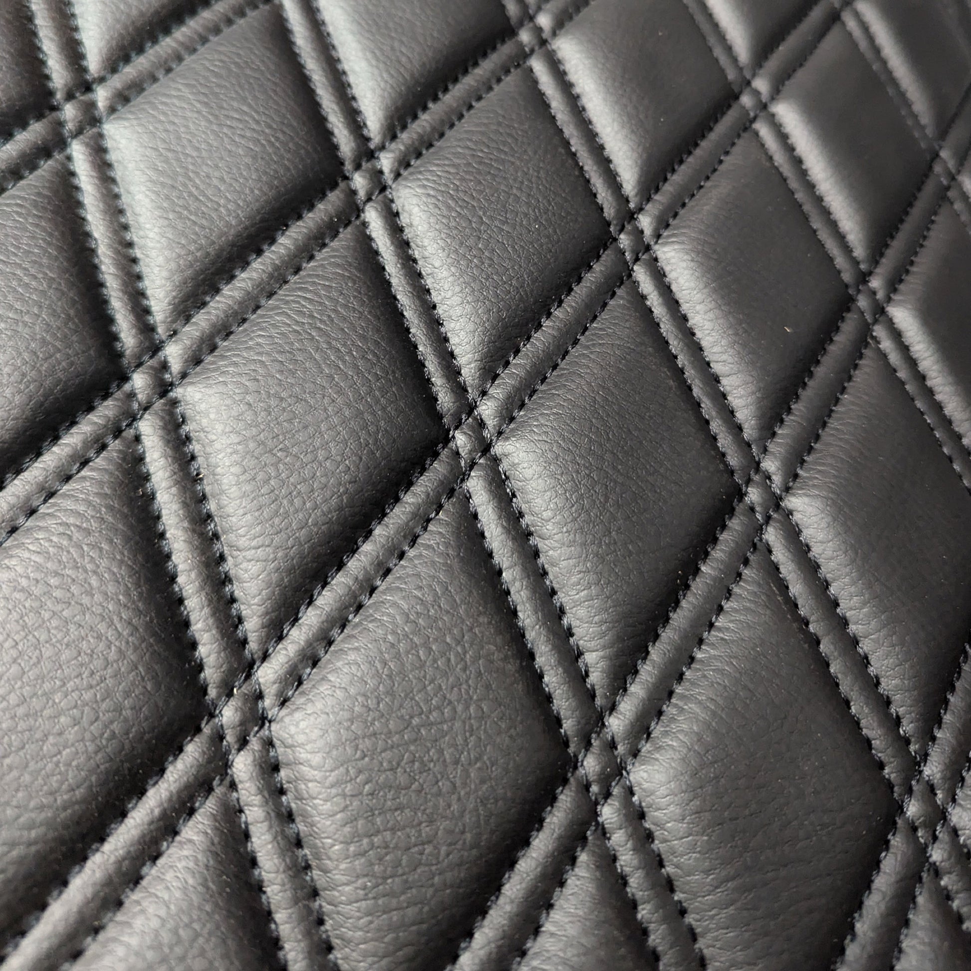 Double Diamond Stitch Pattern Foam Padded  Quilting Faux Leather Vehicale Seat Upholstery Fabric - 4-Way Stretch